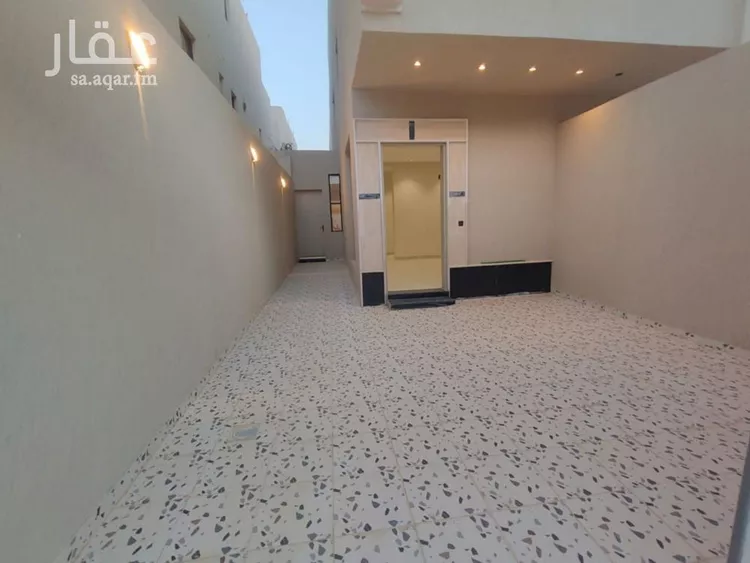فيلا للبيع في شارع العزيزيه, حي طيبة, مدينة الرياض, منطقة الرياض صورة 4