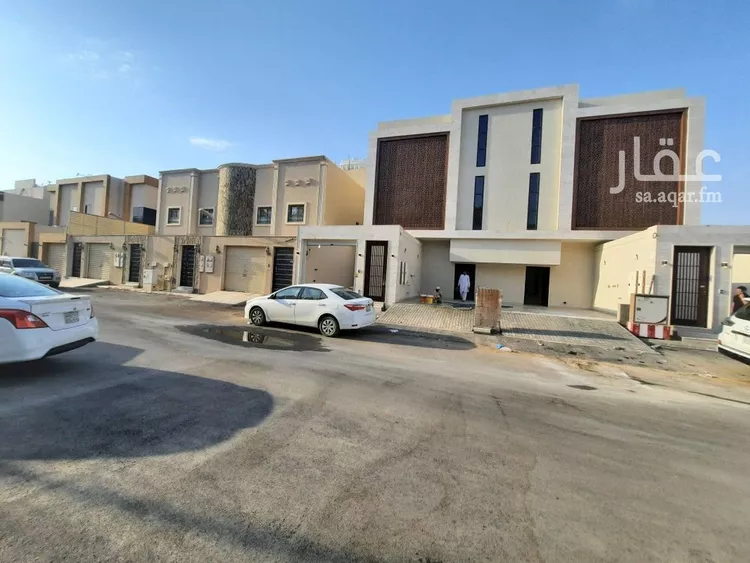 Floor for Sale in Riyadh Al Hazm ุตูุฑุฉ 2