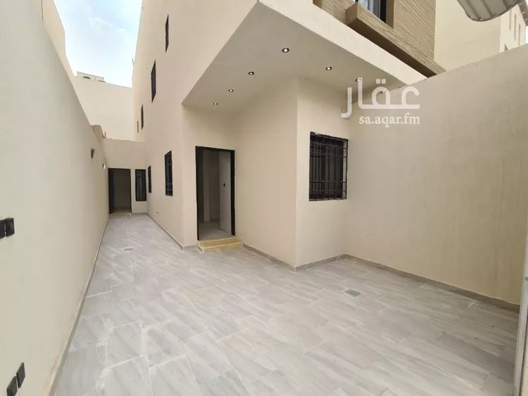 Floor for Sale in Riyadh Badr صورة 3