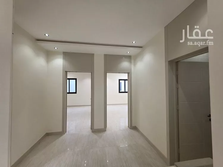 دور للبيع في شارع العزيزيه, حي طيبة, مدينة الرياض, منطقة الرياض 6