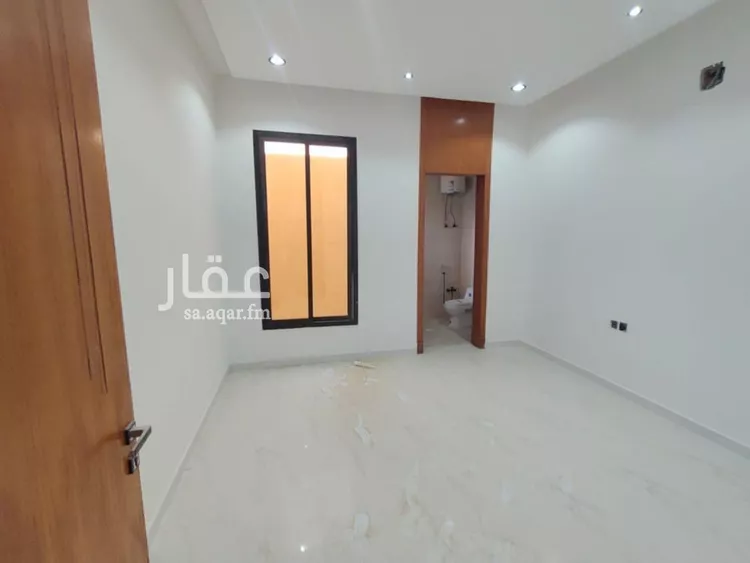 فيلا للبيع في شارع ابن نعيم, حي طيبة, مدينة الرياض, منطقة الرياض صورة 3