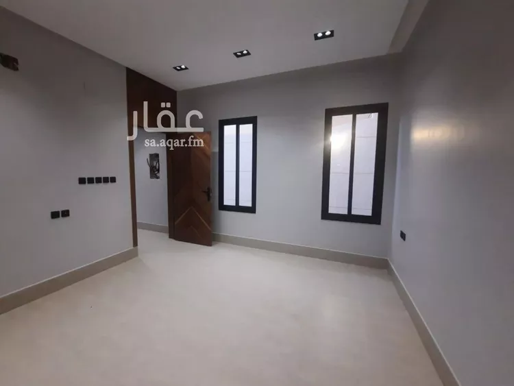 Floor for Sale in Riyadh Al Uraija Al Gharbiyah صورة 4