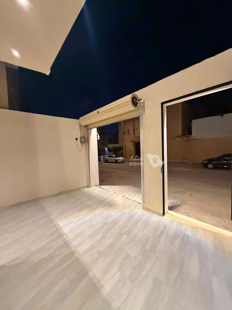 فيلا للبيع في شارع ابن خزرج, حي العريجاء الغربي, مدينة الرياض, منطقة الرياض 9