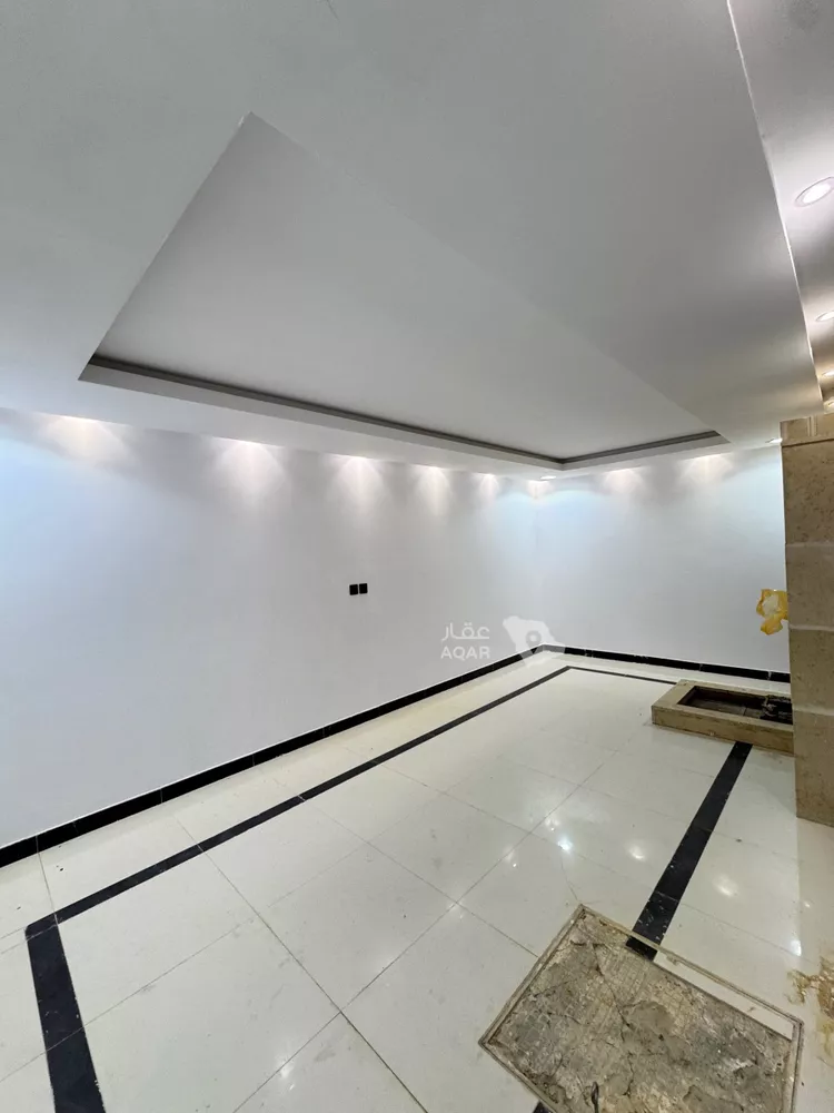 Villa for Sale in Riyadh Tuwaiq 2