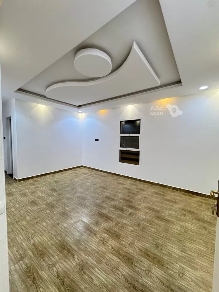 Villa for Sale in Riyadh Tuwaiq 14