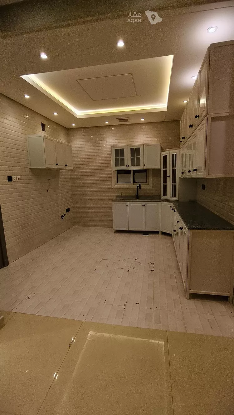 Floor for Rent in Riyadh An Narjis 20