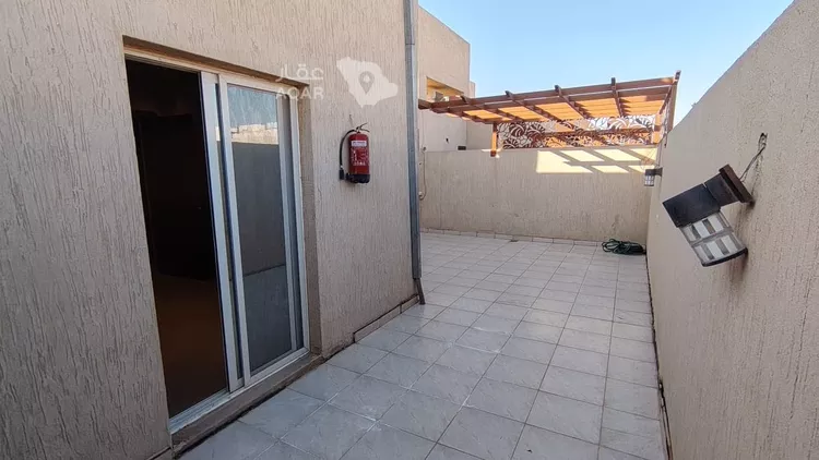 دور للإيجار في شارع رقم 402, حي النرجس, مدينة الرياض, منطقة الرياض 6