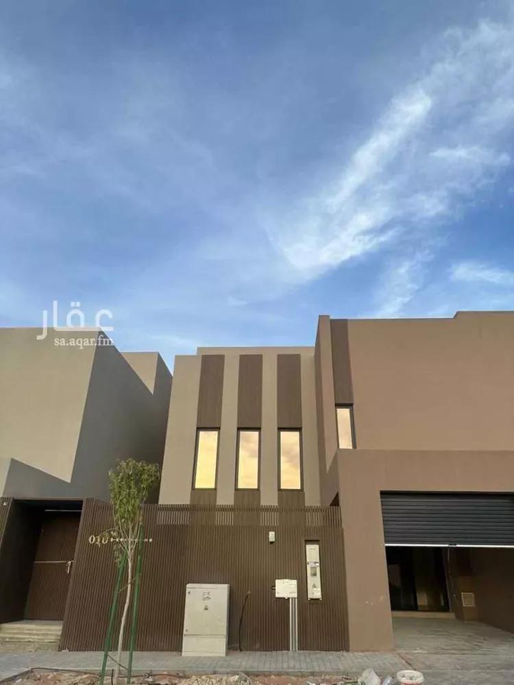 فيلا للإيجار في شارع الامير فيصل بن بندر بن عبدالعزيز الفرعي ، حي مطار الملك خالد الدولي ، الرياض ، منطقة الرياض صورة 5