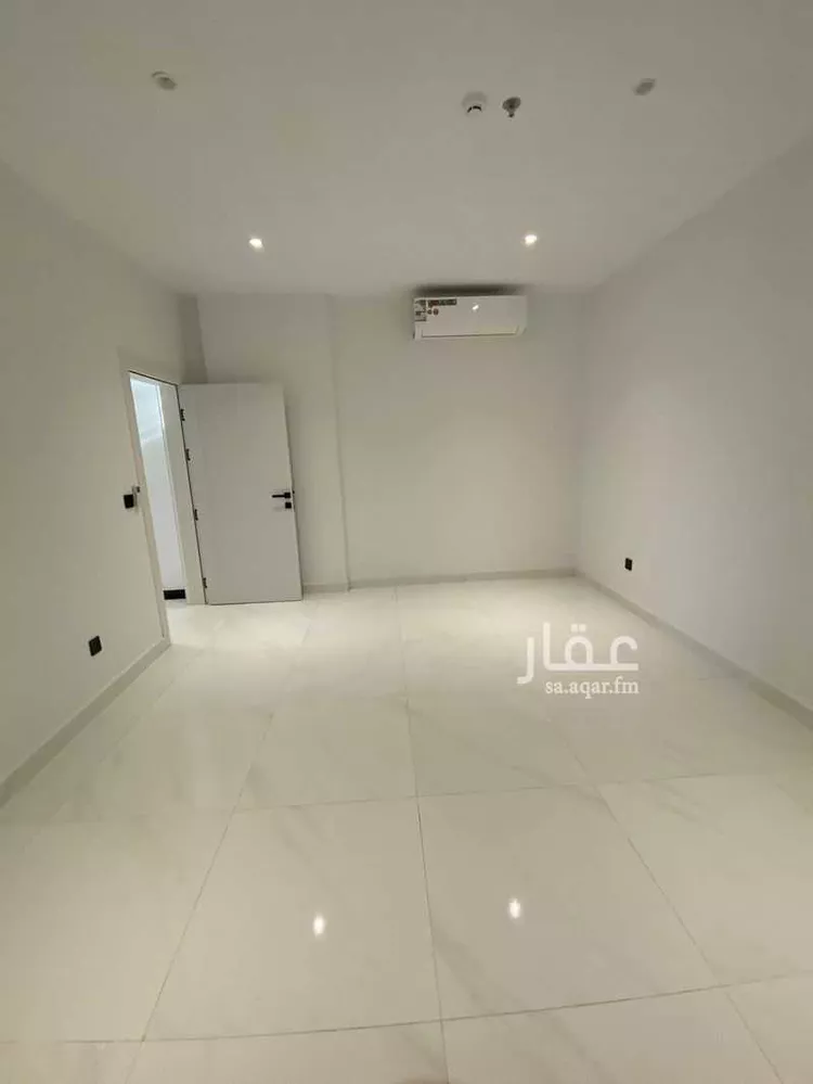 شقة للإيجار في شارع 10325567, حي البحر, مدينة الخبر, المنطقة الشرقية صورة 5