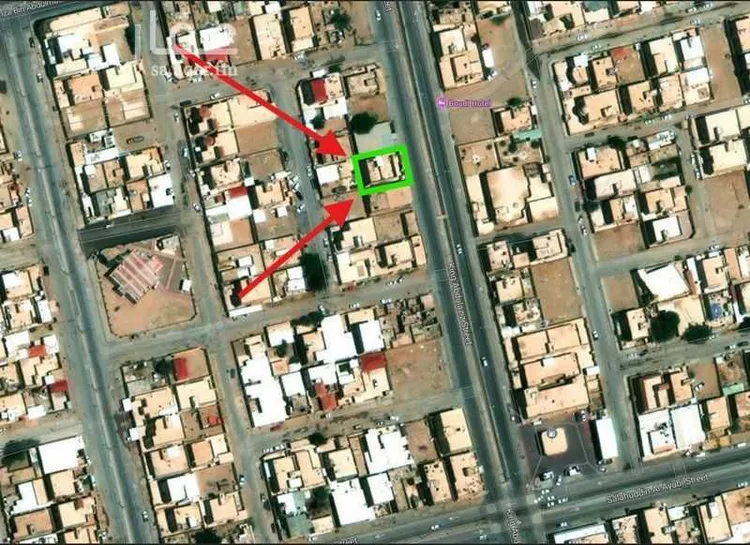 فيلا للبيع في شارع عبدالعزيز ال سعود, حي العزيزية, مدينة حفر الباطن, المنطقة الشرقية