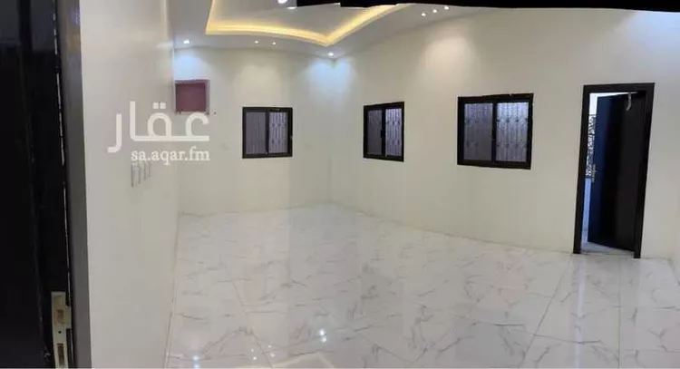 عمارة للإيجار في شارع السلامه 19, حي السلامة, مدينة أحد رفيدة, منطقة عسير صورة 4