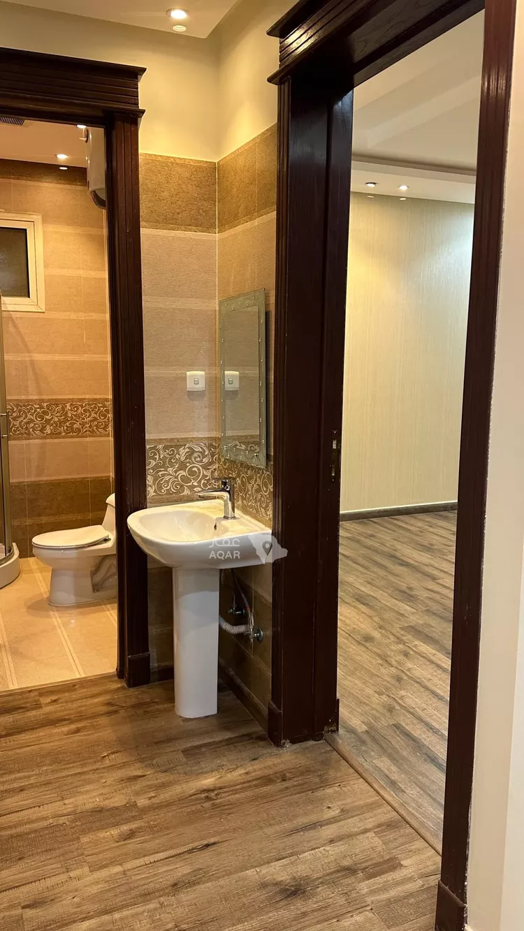 شقة للإيجار في شارع حسين جمل الليل, حي العارض, مدينة الرياض, منطقة الرياض 8