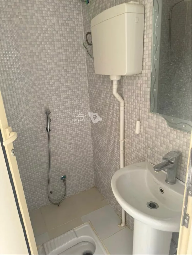 غرفة للإيجار في شارع حسين جمل الليل, حي العارض, مدينة الرياض, منطقة الرياض 8