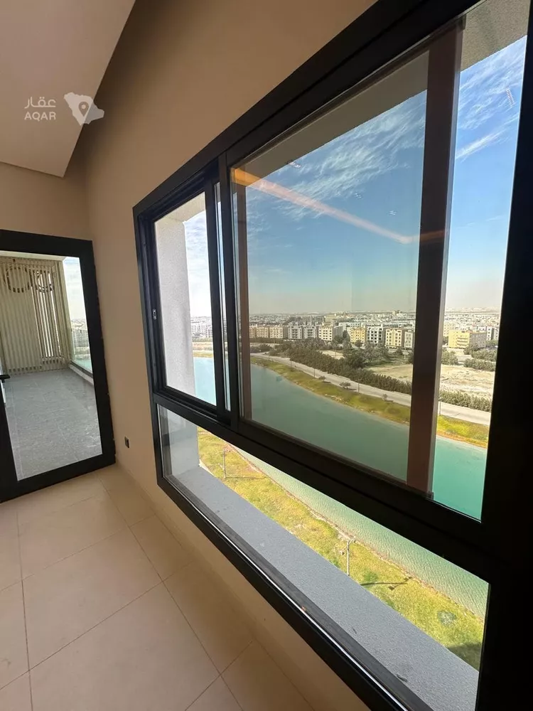 شقة للإيجار في شارع سكاكا, حي الحمراء, مدينة الخبر, المنطقة الشرقية 14