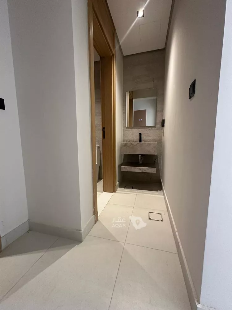 شقة للإيجار في شارع سكاكا, حي الحمراء, مدينة الخبر, المنطقة الشرقية 12