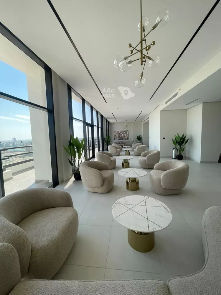 شقة للإيجار في شارع سكاكا, حي الحمراء, مدينة الخبر, المنطقة الشرقية 2