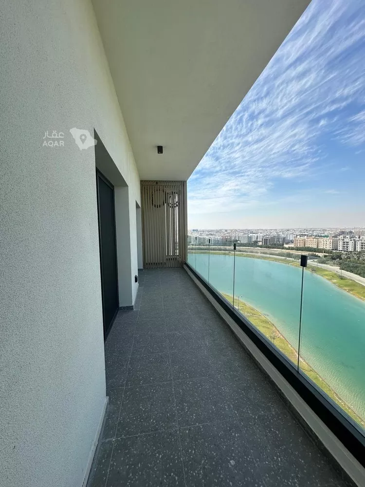 شقة للإيجار في شارع سكاكا, حي الحمراء, مدينة الخبر, المنطقة الشرقية 15