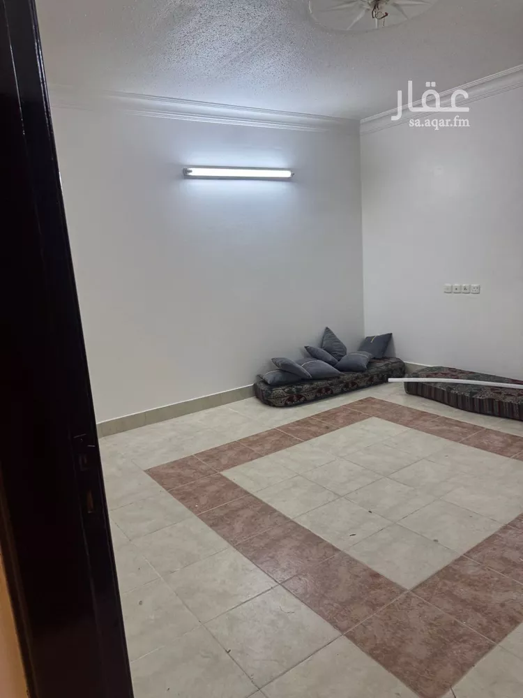 شقة للإيجار في شارع عثمان, حي الجرادية, مدينة الرياض, منطقة الرياض صورة 5