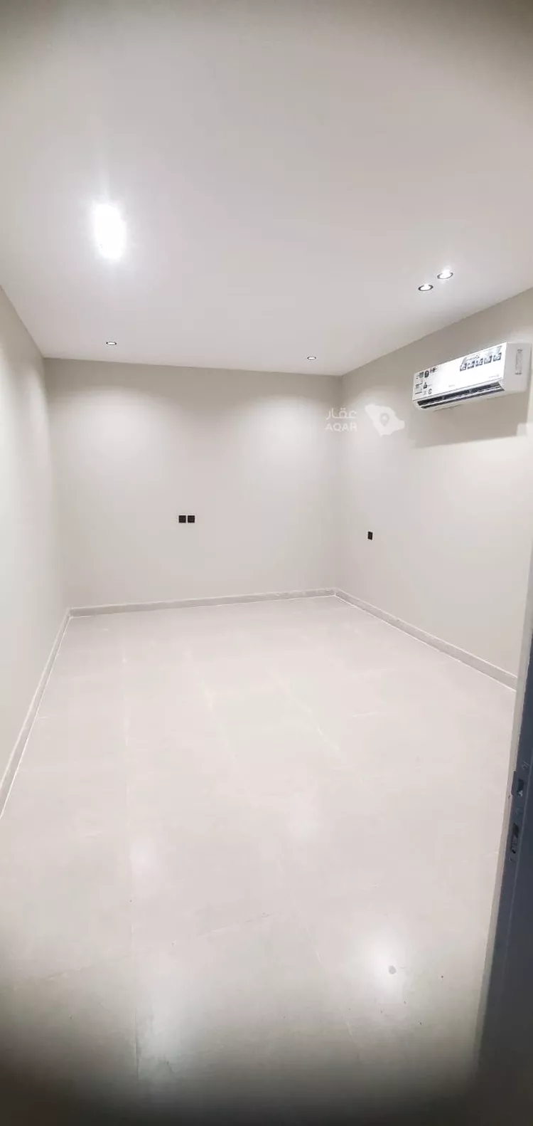 Building for Rent in Abu `Arish Kanbora 3