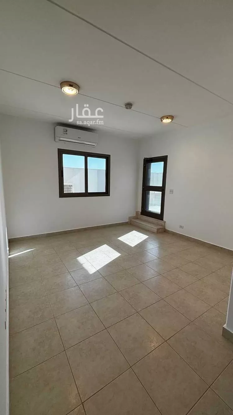 فيلا للبيع في شارع عريض, حي جلمودة, مدينة مدينه الجبيل الصناعيه, المنطقة الشرقية 8