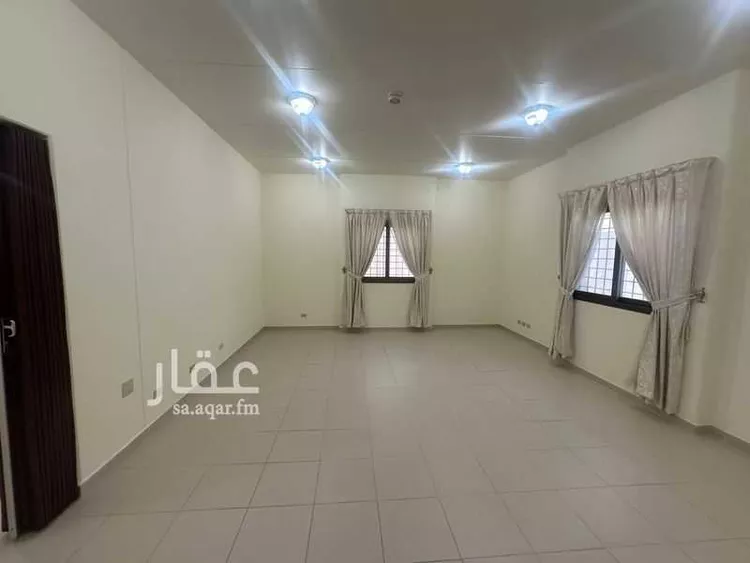 فيلا للبيع في شارع شارع النسيم, مدينة مدينه الجبيل الصناعيه, المنطقة الشرقية صورة 3
