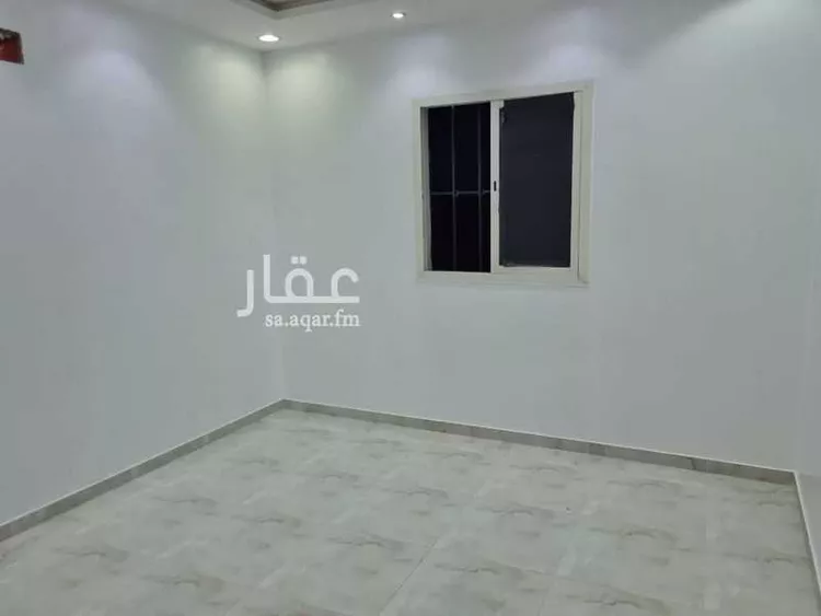 فيلا للبيع في شارع أبي إسحاق الزجاج, حي الرمال, مدينة الرياض, منطقة الرياض صورة 2
