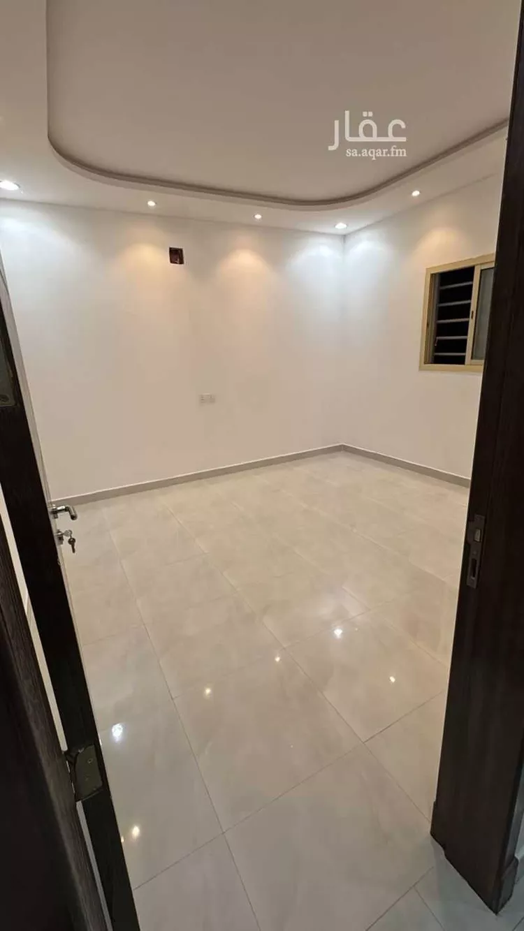 شقة للإيجار في شارع رقم 9, حي العزيزية, مدينة الرياض, منطقة الرياض صورة 4