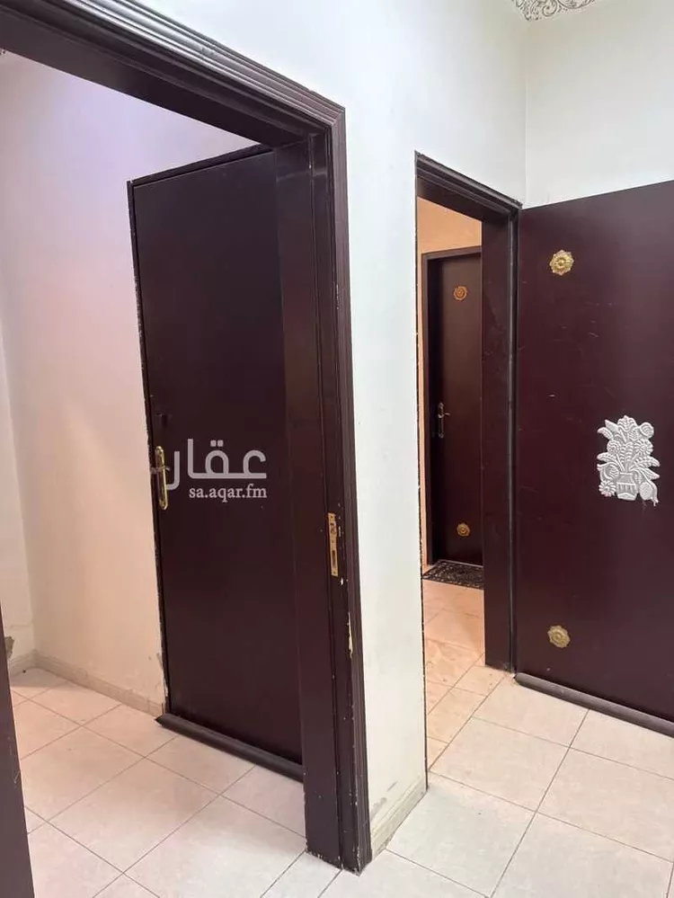 شقة للإيجار في شارع أبي الحسن الكمال ، حي النهضة ، الرياض ، منطقة الرياض صورة 2