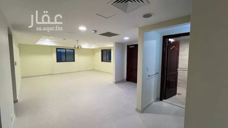 فيلا للإيجار في شارع عكاظ 2, حي جلمودة, مدينة مدينه الجبيل الصناعيه, المنطقة الشرقية
