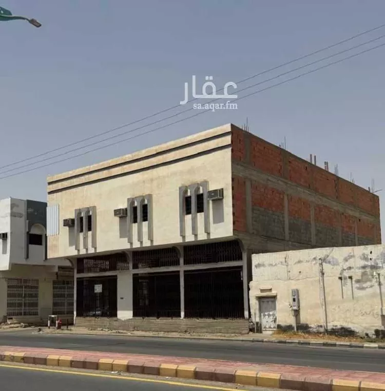 عمارة للبيع في شارع  الملك عبدالعزيز, حي نمران, مدينة بيشة, منطقة عسير صورة 3