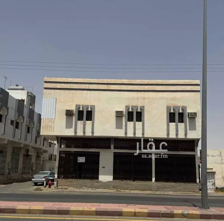 عمارة للبيع في شارع  الملك عبدالعزيز, حي نمران, مدينة بيشه, منطقة عسير
