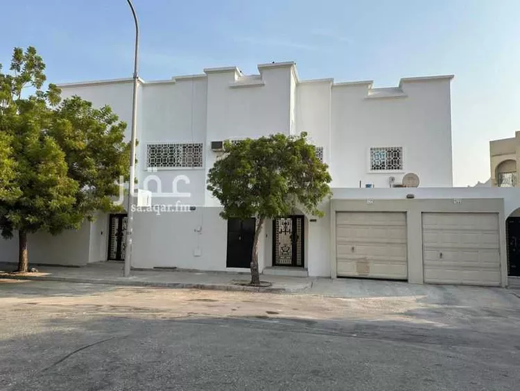 عمارة للبيع في شارع الاحساء 9, حي الأحساء الشمالي, مدينة مدينه الجبيل الصناعيه, المنطقة الشرقية