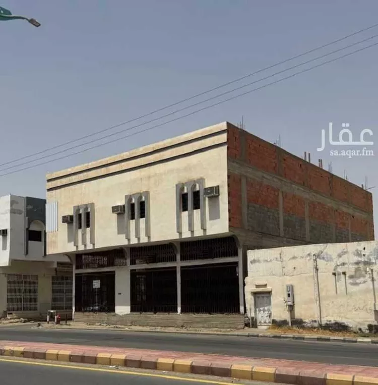 عمارة للبيع في شارع الملك عبدالعزيز, حي نمران, مدينة بيشه, منطقة عسير صورة 2