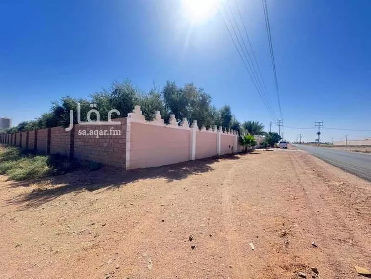مزرعة للبيع في شارع السقيفة, مدينة عثمر   المخطط, منطقة حائل صورة 2