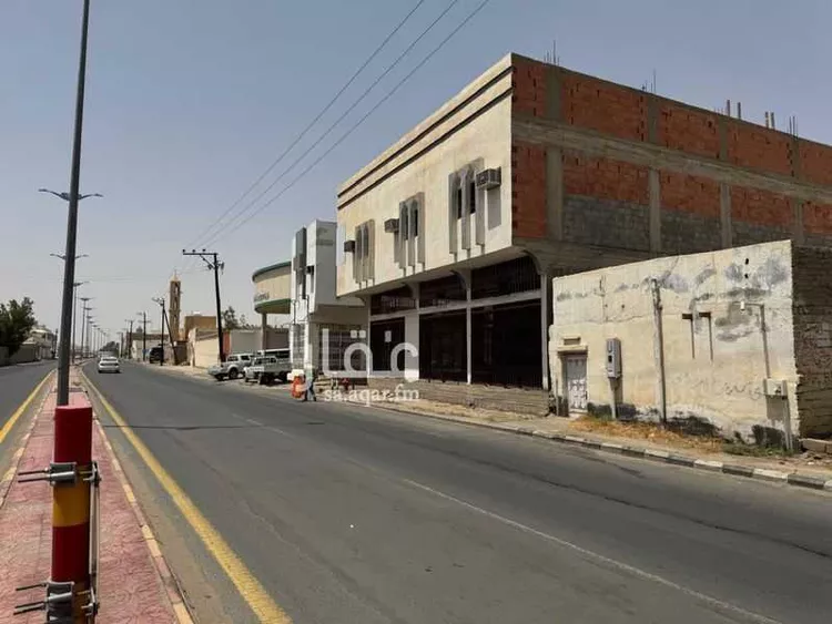 عمارة للبيع في شارع  الملك عبدالعزيز, حي نمران, مدينة بيشة, منطقة عسير صورة 2