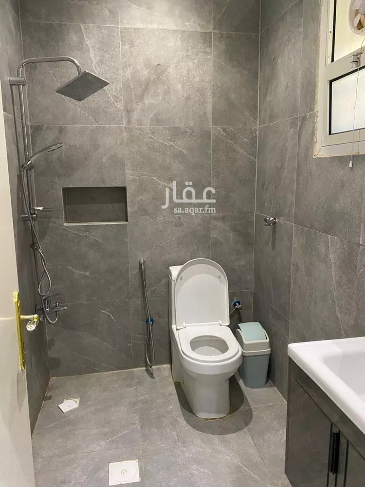 شقة للإيجار في شارع عباد بن حنيف, حي الملز, مدينة الرياض, منطقة الرياض صورة 2