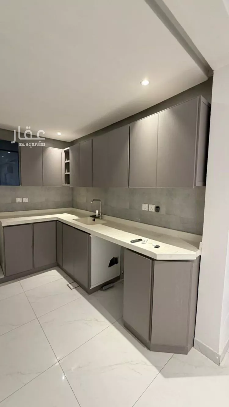 شقة للإيجار في شارع الزبيرة, حي العقيق, مدينة الرياض, منطقة الرياض صورة 4