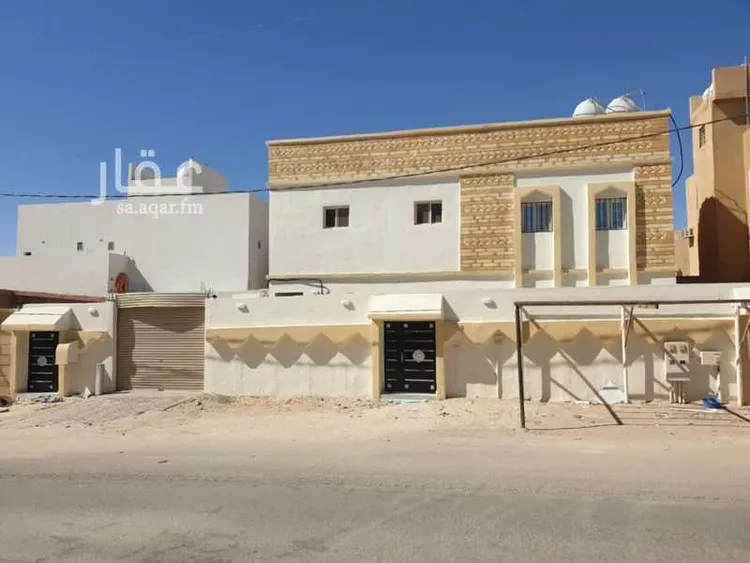 فيلا للبيع في شارع الباطن 49 ، حي الباطن ، حفر الباطن ، حفر الباطن