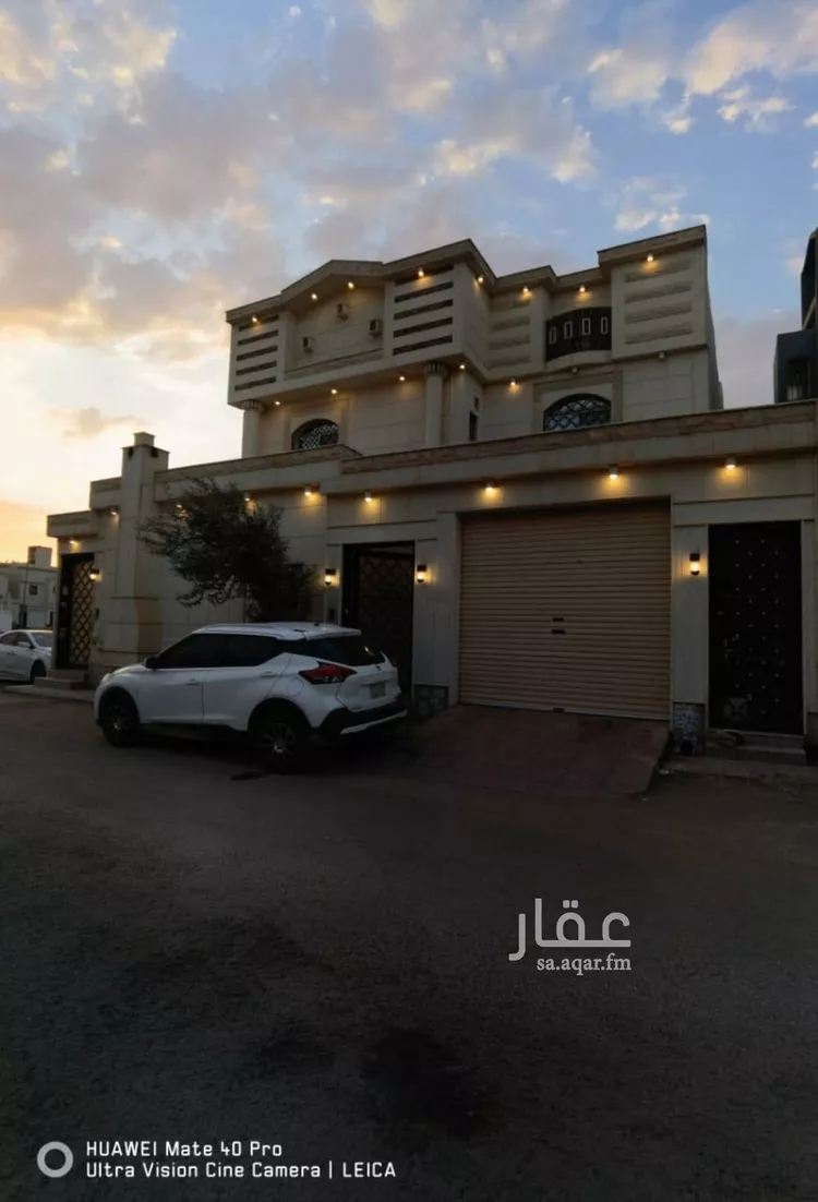 فيلا للبيع في شارع عبدالعزيز الأحيدب, حي الرمال, مدينة الرياض, منطقة الرياض
