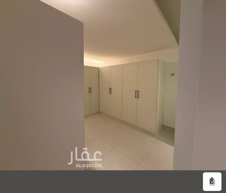 فيلا للإيجار في شارع عبدالباقي ابن قانع, حي الصدفة, مدينة الدمام, المنطقة الشرقية 8