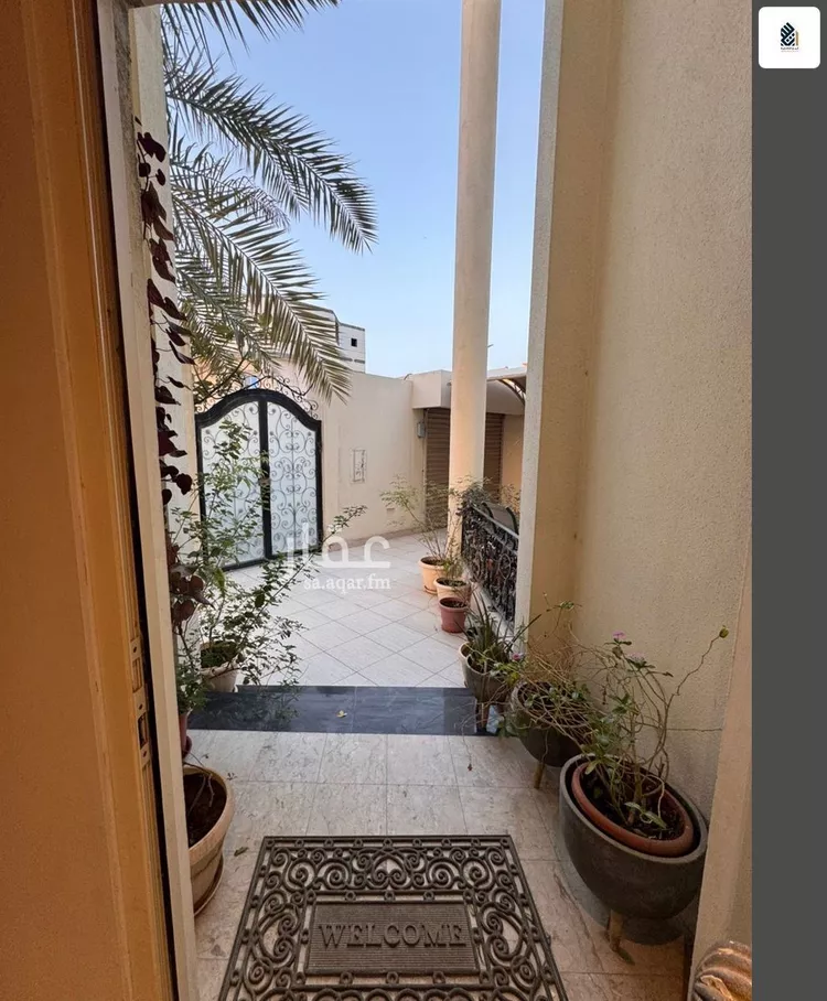 فيلا للبيع في شارع ابو موسى الجمال, حي الحمراء, مدينة الدمام, المنطقة الشرقية صورة 2