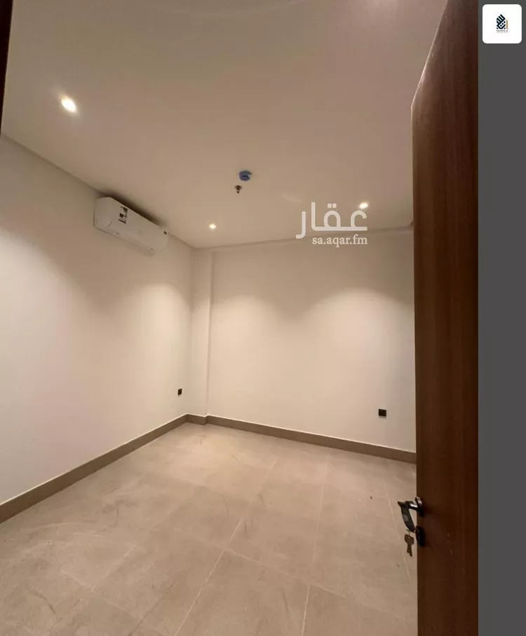 شقة للبيع في شارع الامير عبدالعزيز ابن فهد ابن عبدالعزيز, حي الحزام الذهبي, مدينة الخبر, المنطقة الشرقية 7