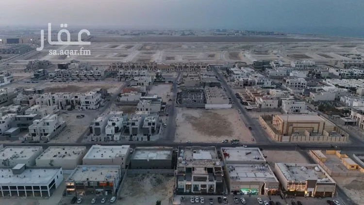 عمارة للبيع في شارع آدم بن ربيعه, حي الصدفة, مدينة الدمام, المنطقة الشرقية صورة 2