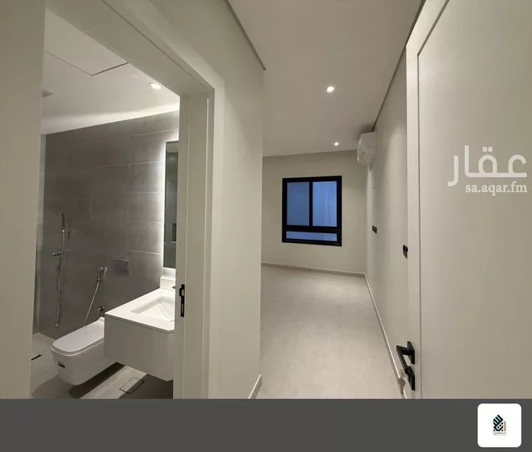 شقة للبيع في شارع النجاح, حي البحر, مدينة الخبر, المنطقة الشرقية 8