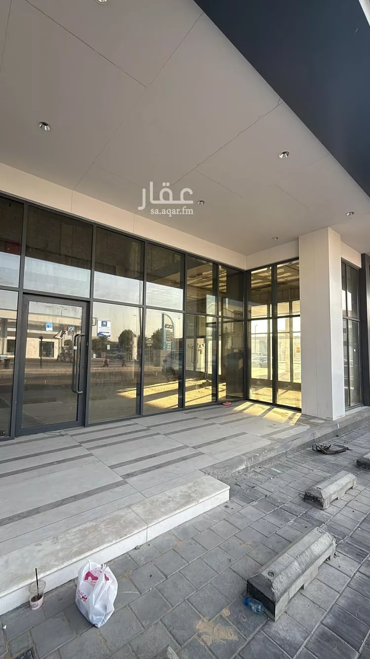 محل للإيجار في شارع طريق الملك عبدالله, حي السلمانية الثالث, مدينة الاحساء, المنطقة الشرقية صورة 3