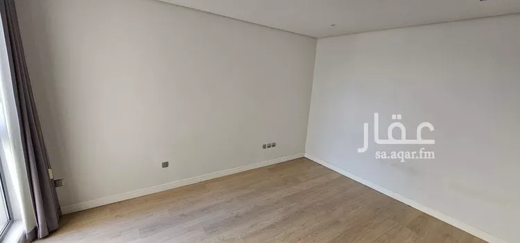 فيلا للإيجار في شارع سعيد المروزي, حي الصدفة, مدينة الدمام, المنطقة الشرقية صورة 3