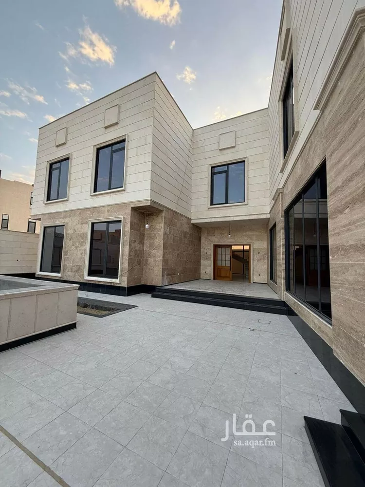 فيلا للبيع في شارع الاحرار, حي البحر, مدينة الخبر, المنطقة الشرقية صورة 2