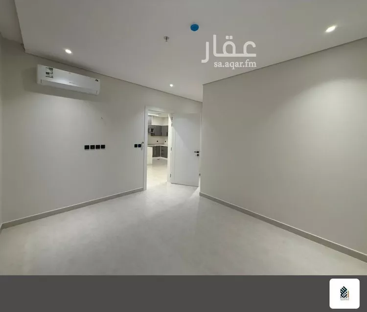 شقة للبيع في شارع النجاح, حي البحر, مدينة الخبر, المنطقة الشرقية 14