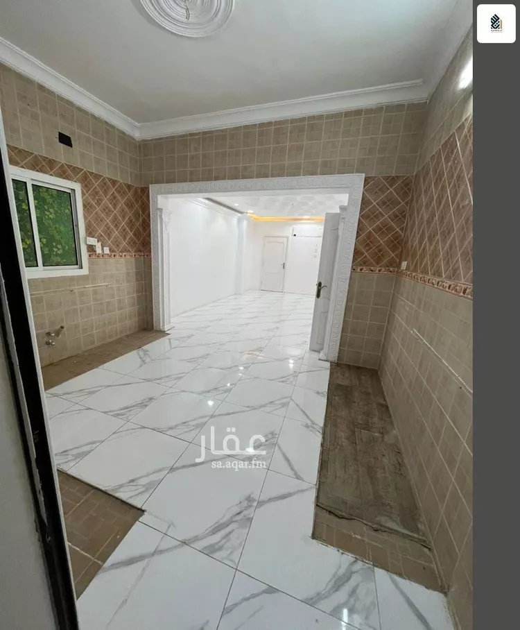 عمارة للبيع في شارع ابن ابي عثمان, حي الدفاع, مدينة المدينة المنورة, منطقة المدينة المنورة 15