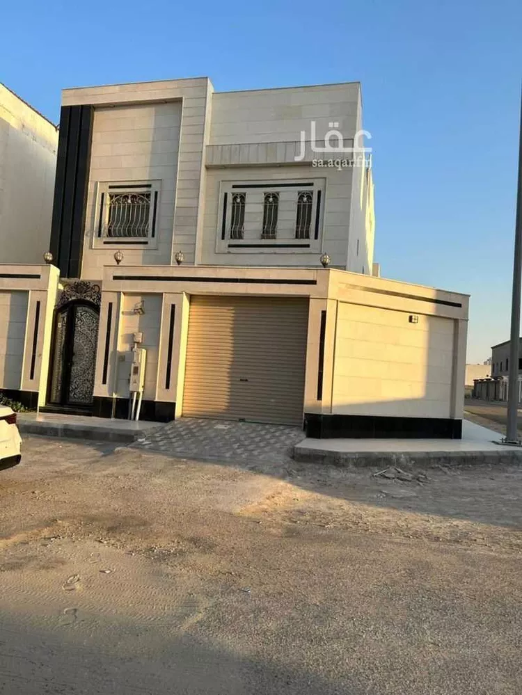 فيلا للبيع في شارع قرن المنازل, حي الصواري, مدينة الخبر, المنطقة الشرقية صورة 2